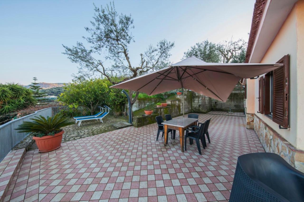 Villa Malu Сорренто Экстерьер фото
